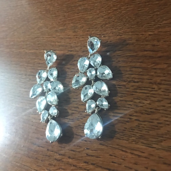 Gorgeous, long, unique  chandelier earrings - Picture 4 of 8